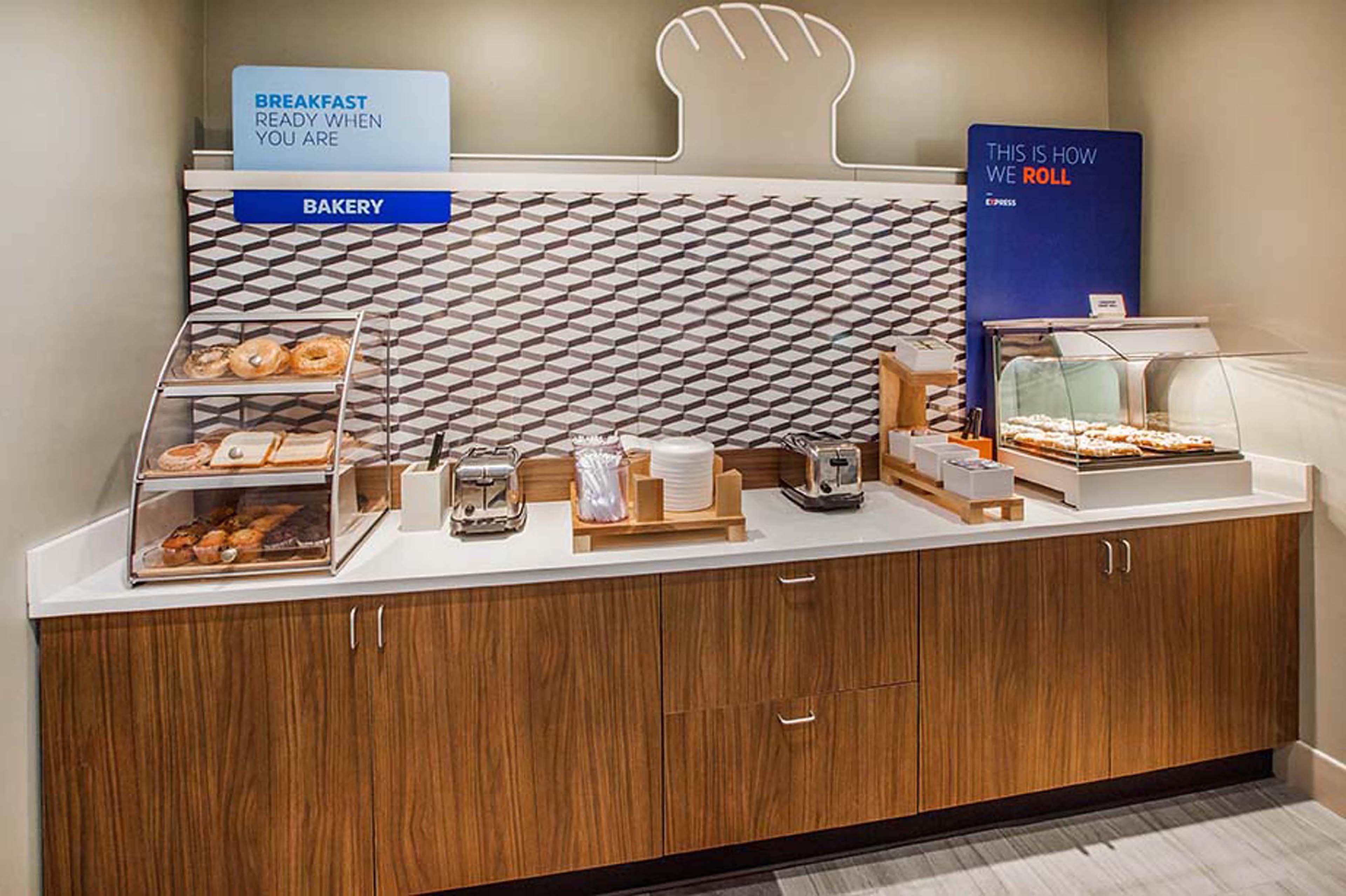 Holiday Inn Express & Suites - St Peters By Ihg Saint Peters Eksteriør bilde